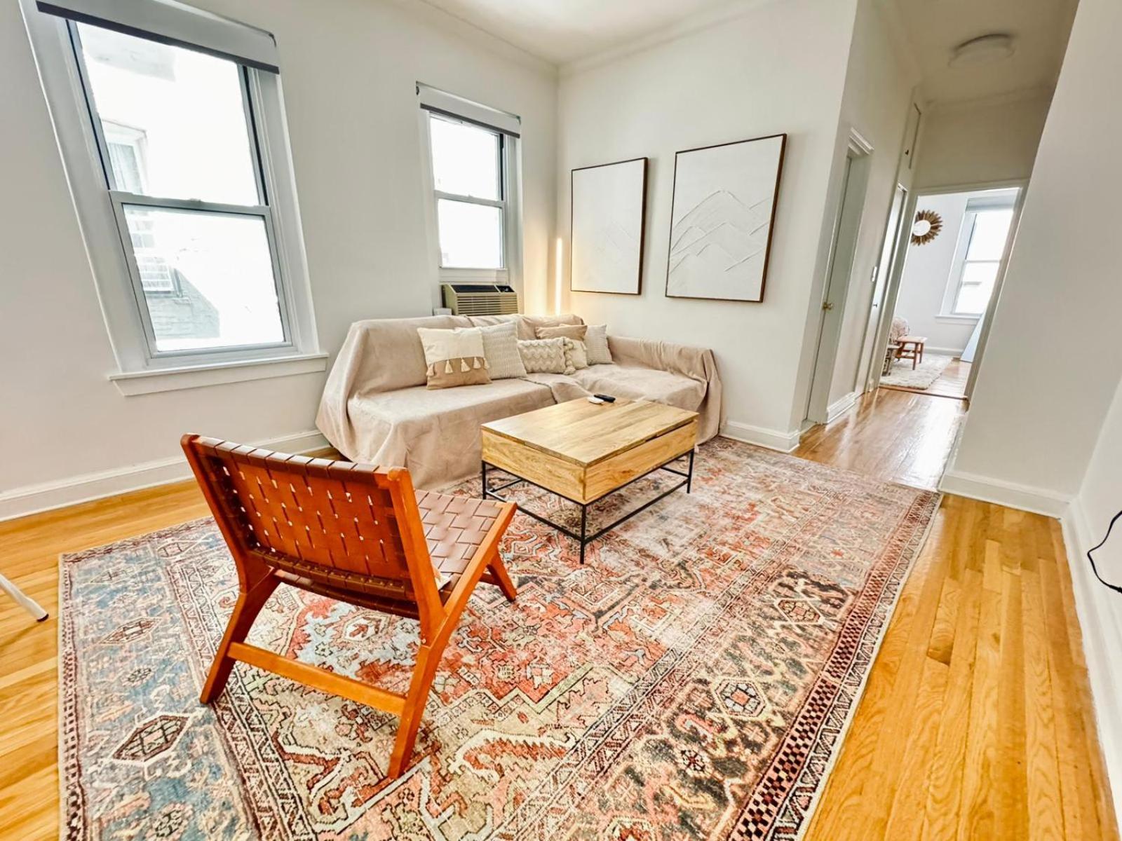 Upper East Side 2 Bedrooms Gem Appartamento